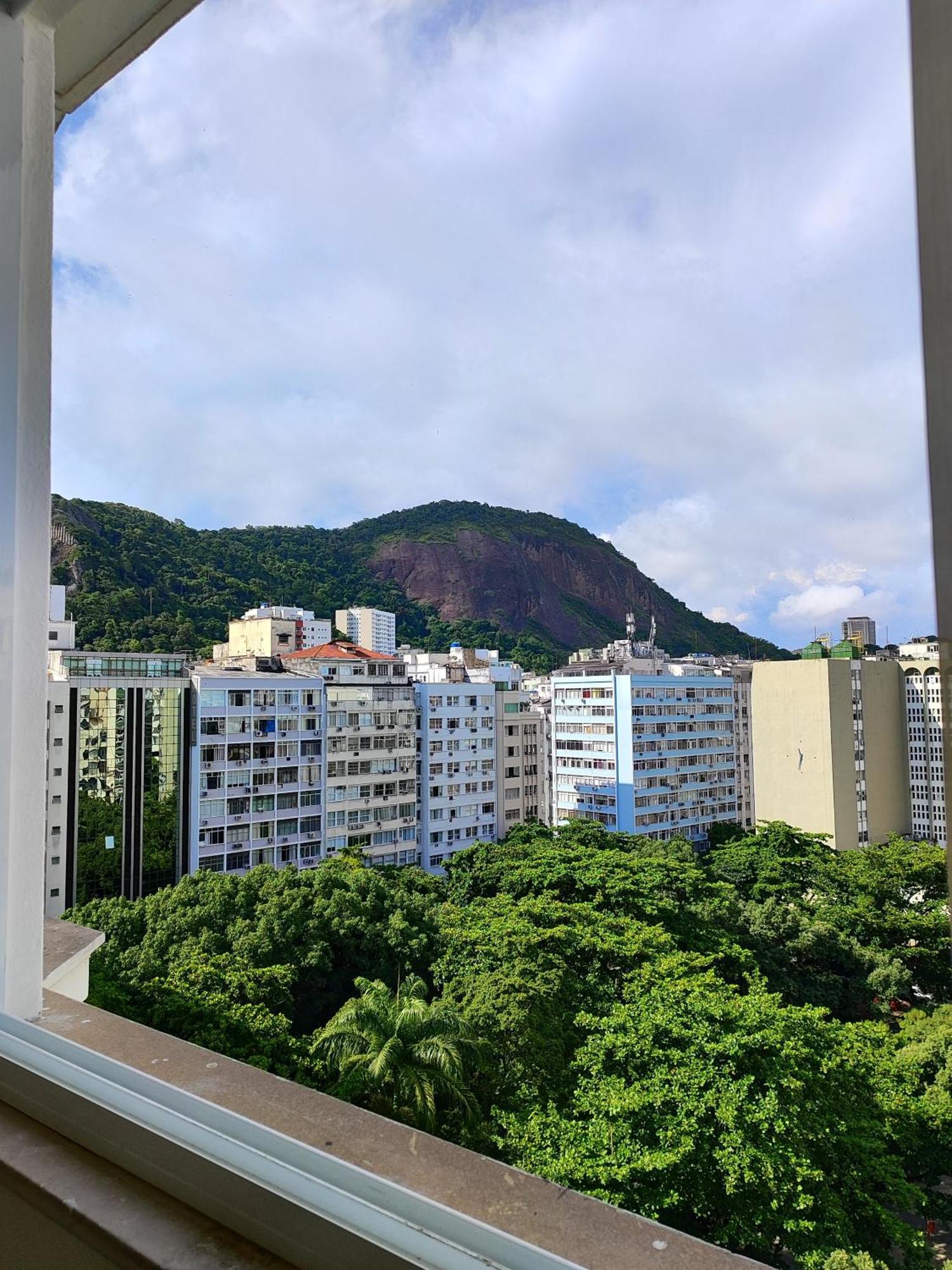 A Uma Quadra Da Praia De Copacabana Ріо-де-Жанейро Екстер'єр фото